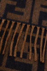 Sciarpa in misto lana ricamata -  | Wise